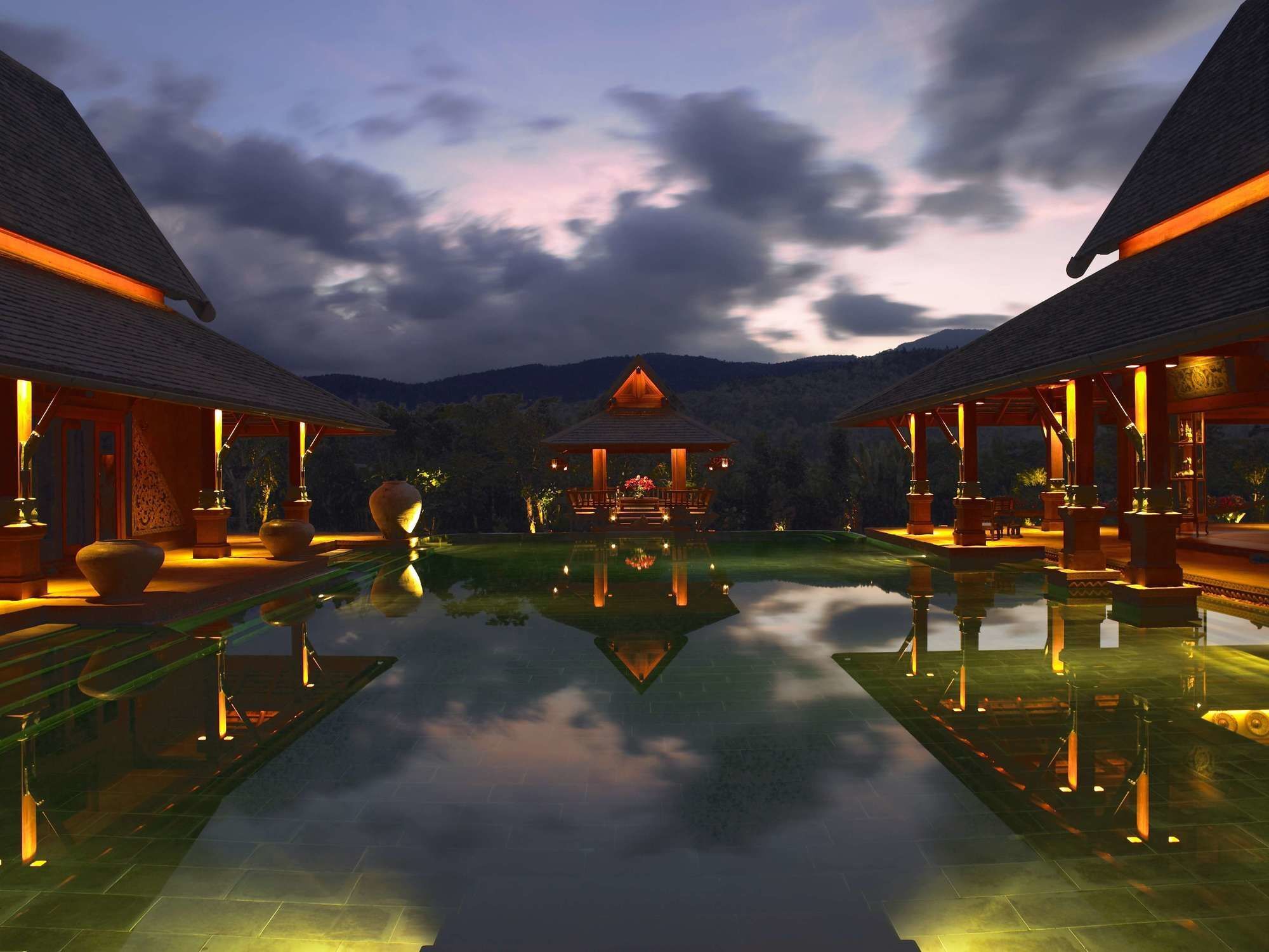 Howie'S Homestay Mae Rim Exterior photo
